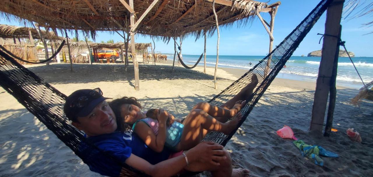 Casa Belen - Beautiful Beach View Home On Stone Island Isla de la Piedra Exterior foto